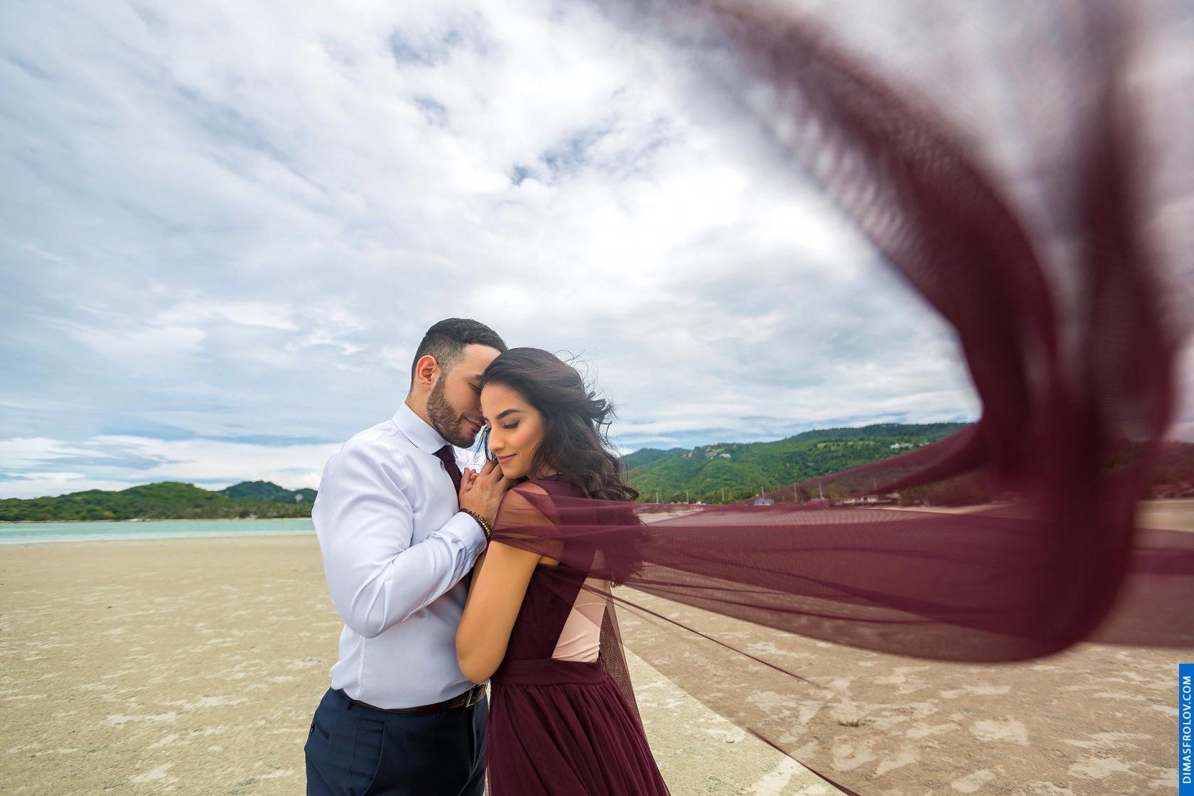 ถ่ายภาพคู่รักและการหมั้น Leena และ Ehab. บาทต่อภาพ 12815 (2023-05-03 21:47:02)