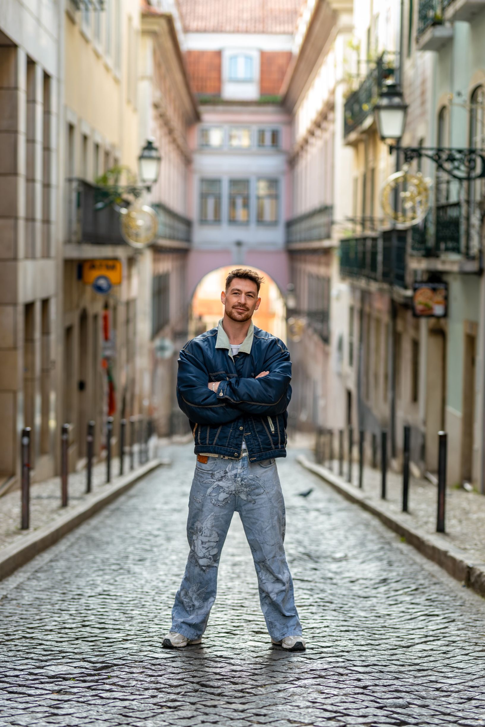 Мужская фотосессия в Лиссабоне для сайтов знакомств. Фото 130866 (2026-05-01 09:09:09)