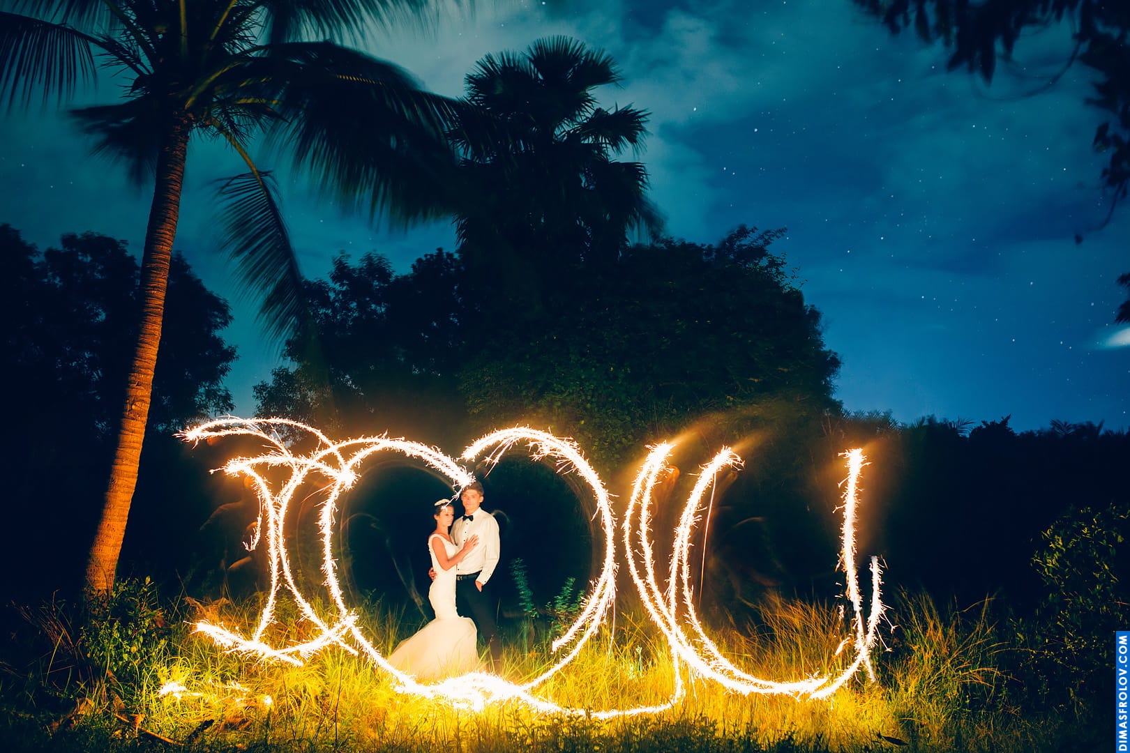 Portfólio de Fotógrafo de Elopement . Momentos favoritos de um fotógrafo em Lisboa. . Foto DMS-4579-1-stars-2bfd0de749.