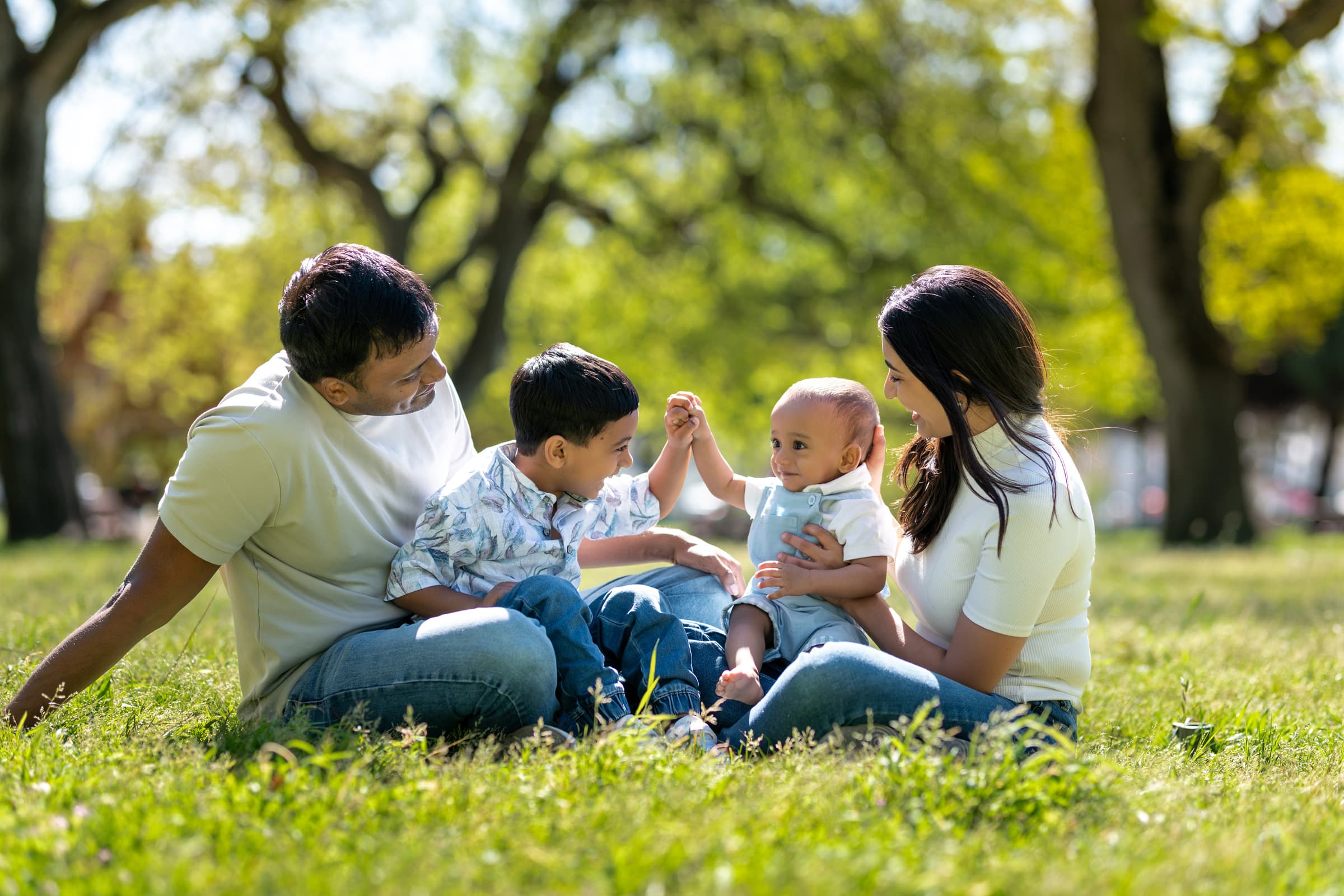 A First Birthday Family Photoshoot at Jerónimos Monastery, Lisbon. Photo 131738 (2026-07-16 10:07:46)