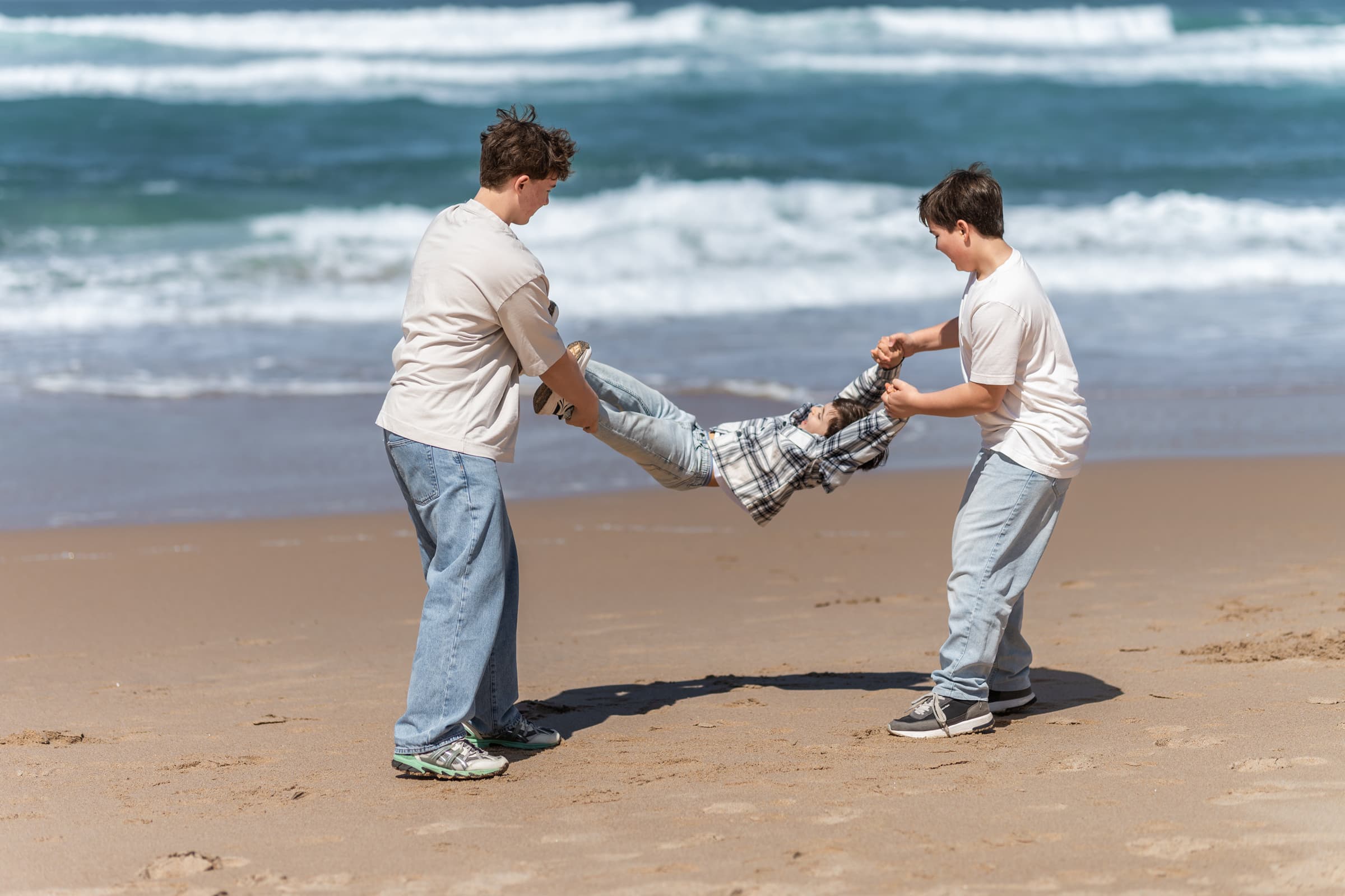 A Family Photoshoot with Teenagers at Guincho Beach, near Cascais. Photo 131818 (2026-07-16 10:31:15)