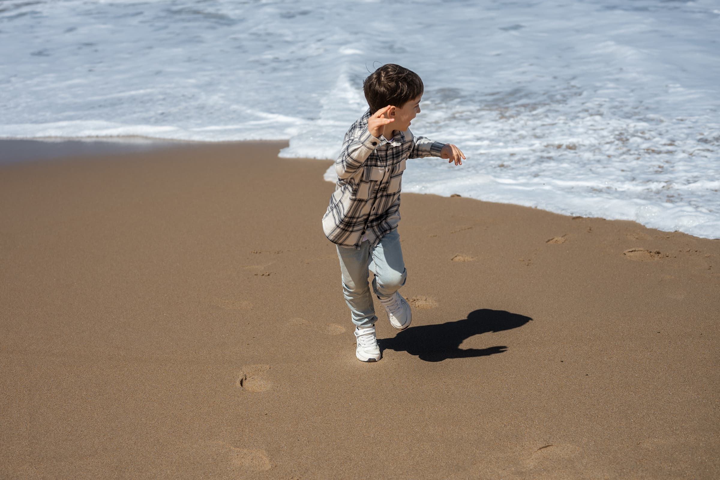 A Family Photoshoot with Teenagers at Guincho Beach, near Cascais. Photo 131833 (2026-07-16 10:31:29)