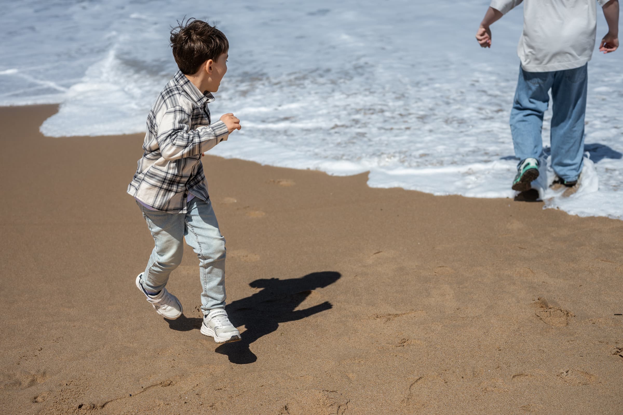 A Family Photoshoot with Teenagers at Guincho Beach, near Cascais. Photo 131834 (2026-07-16 10:31:31)