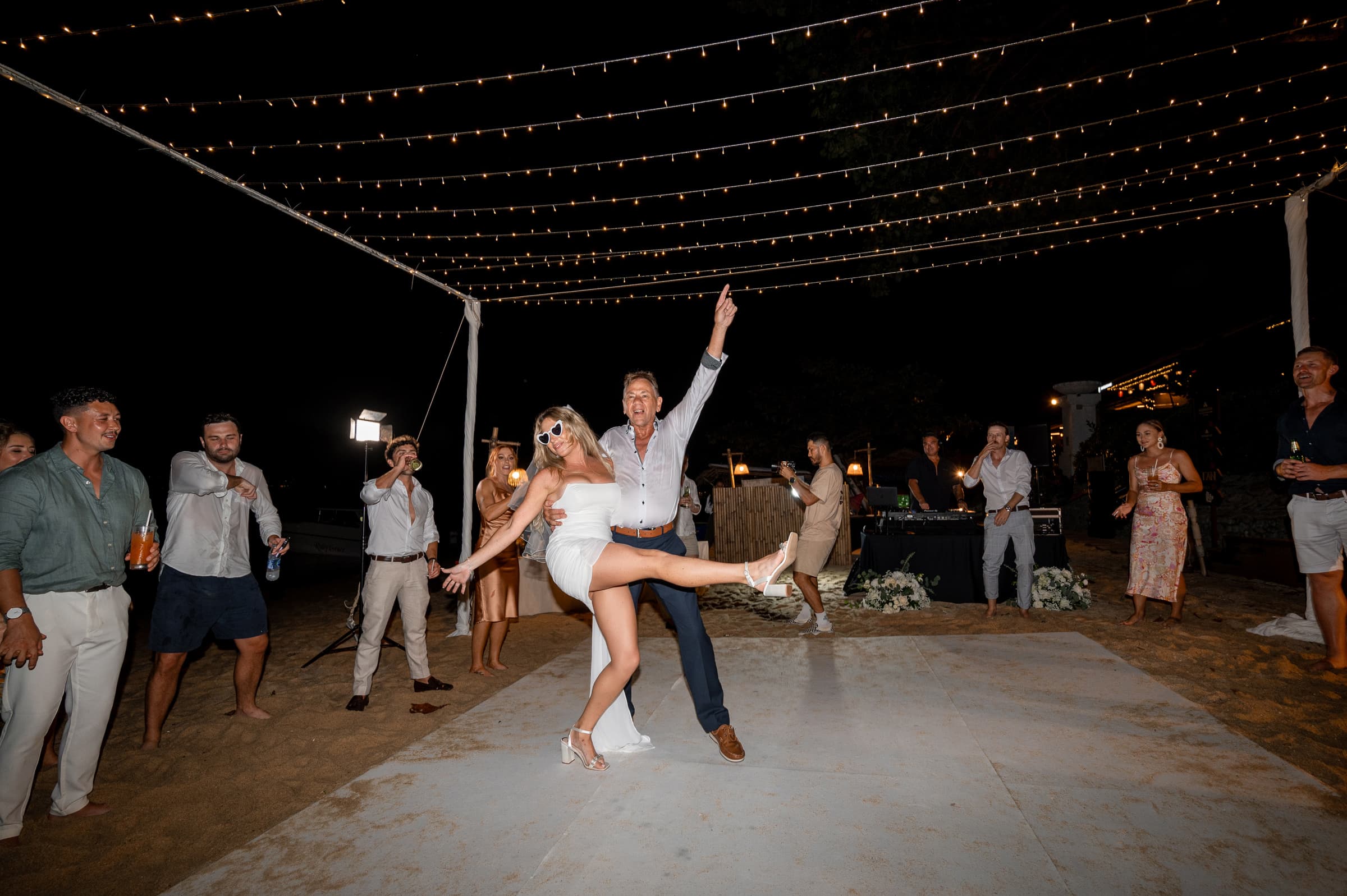 Kimberley & Cory Destination Wedding on the beach. Photo 132399 (2026-07-16 23:32:29)