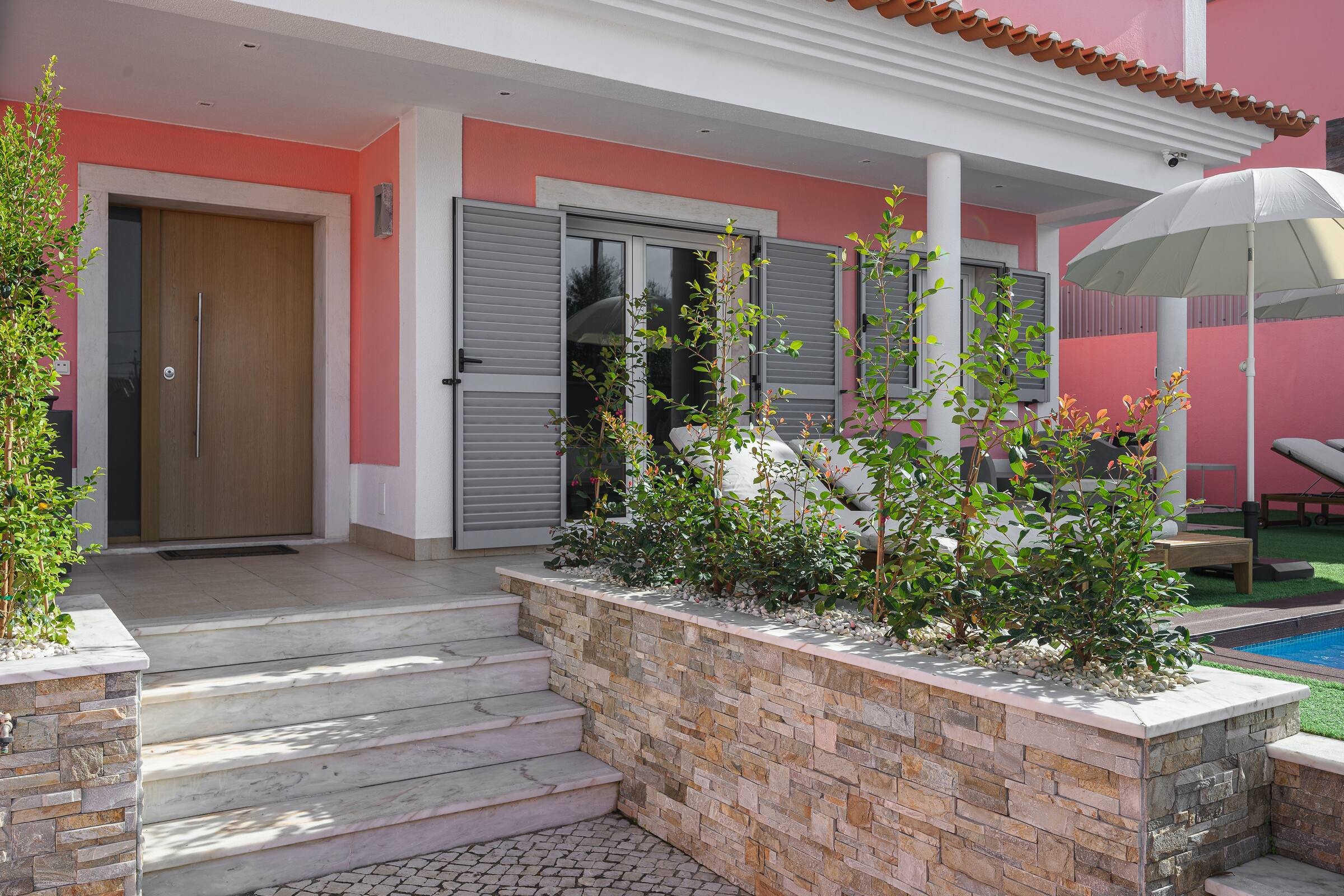Two-storey villa with a pool, spa and games room. Photo 133503 (2026-10-20 10:55:26)