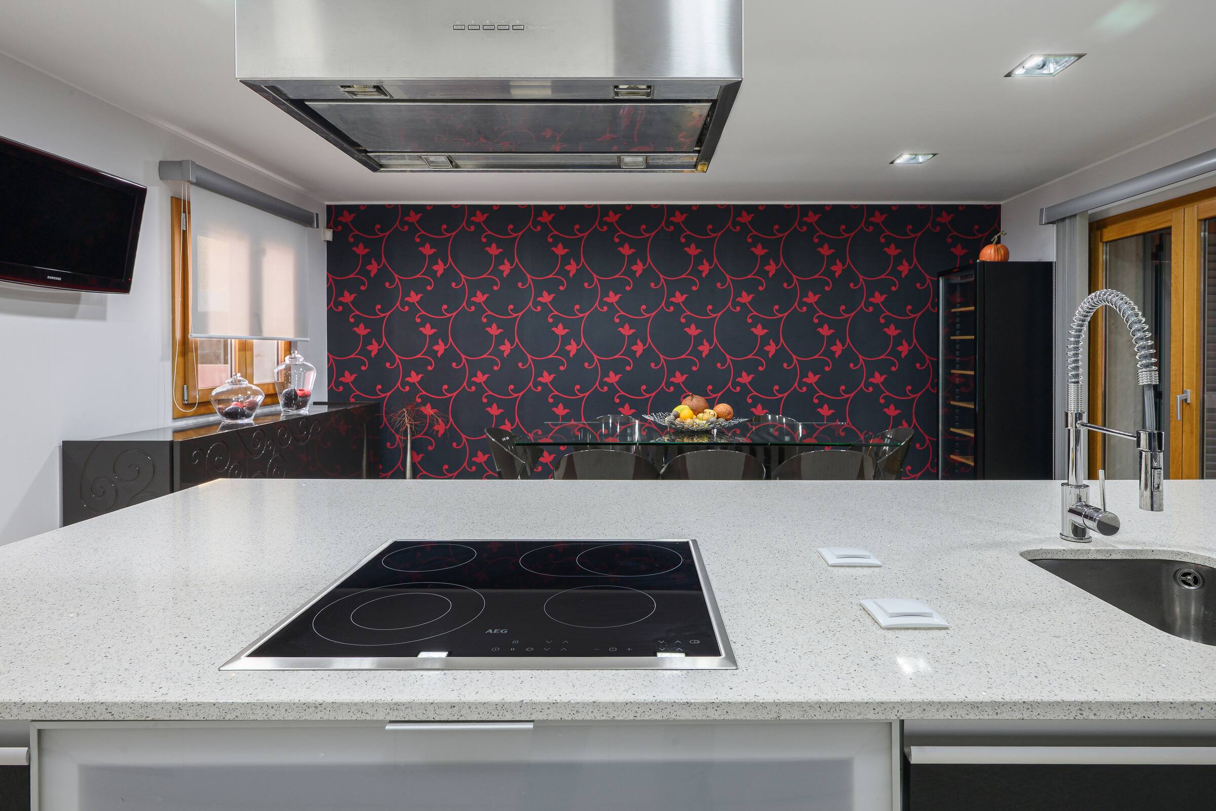 Two-storey villa with a pool, spa and games room. Photo 133515 (2026-10-20 10:55:26)