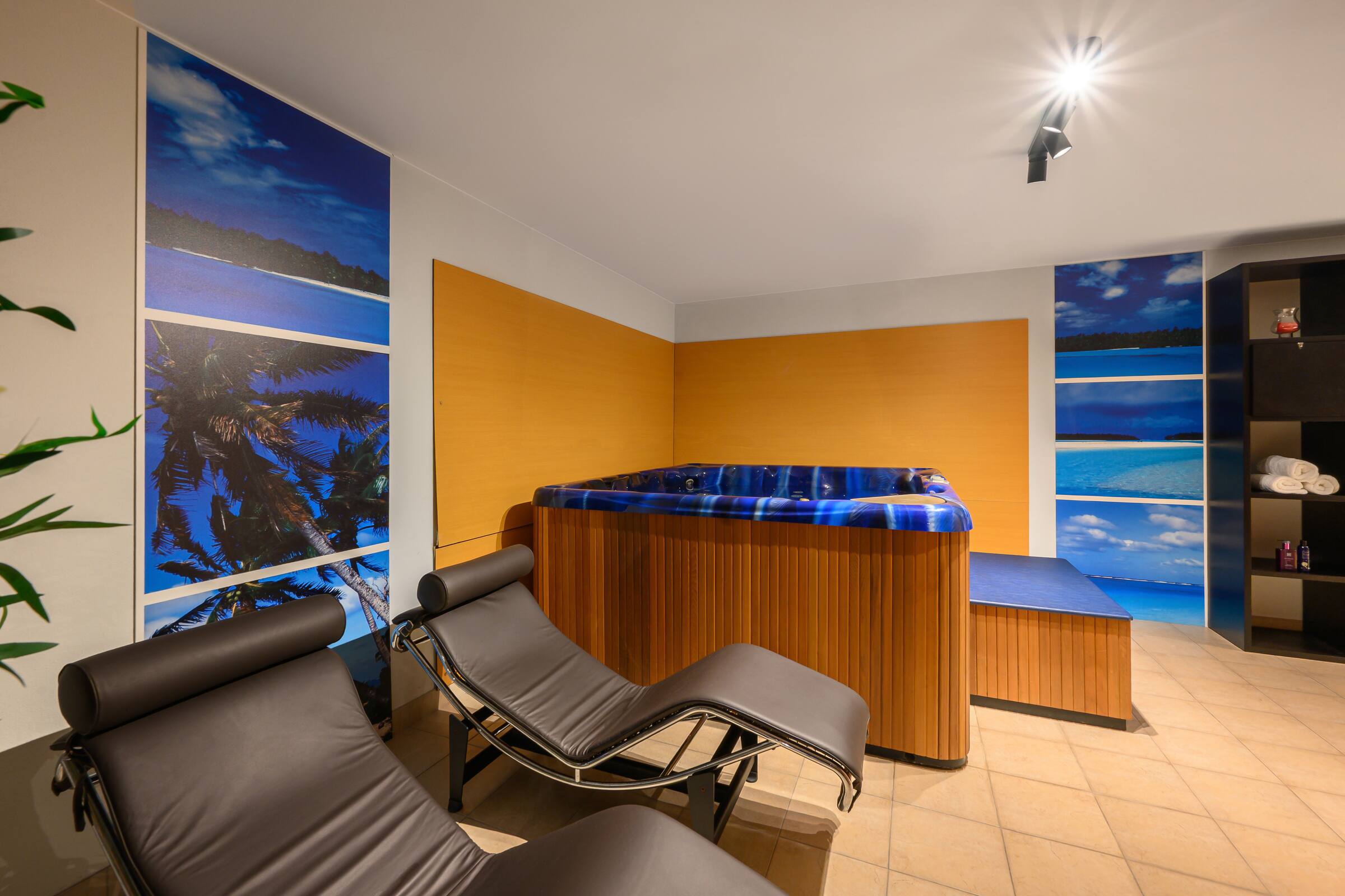 Two-storey villa with a pool, spa and games room. Photo 133526 (2026-10-20 10:55:26)