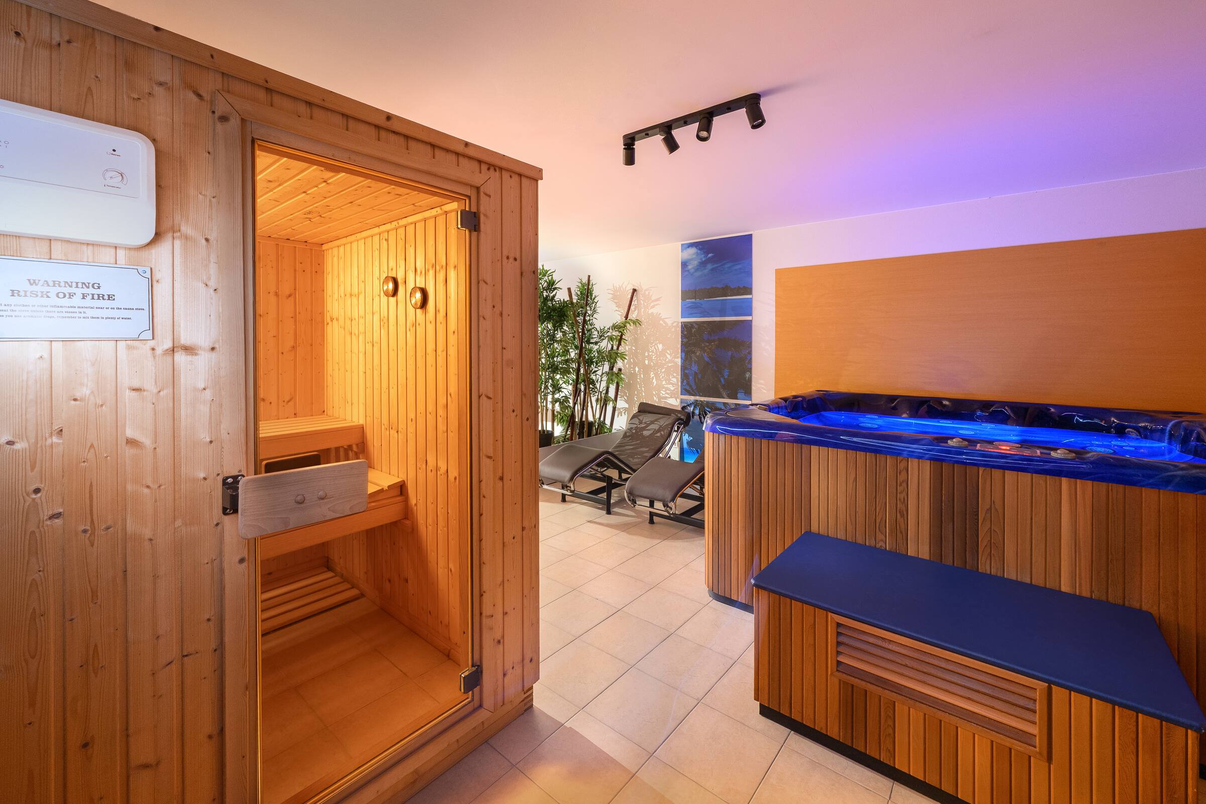 Two-storey villa with a pool, spa and games room. Photo 133527 (2026-10-20 10:55:26)