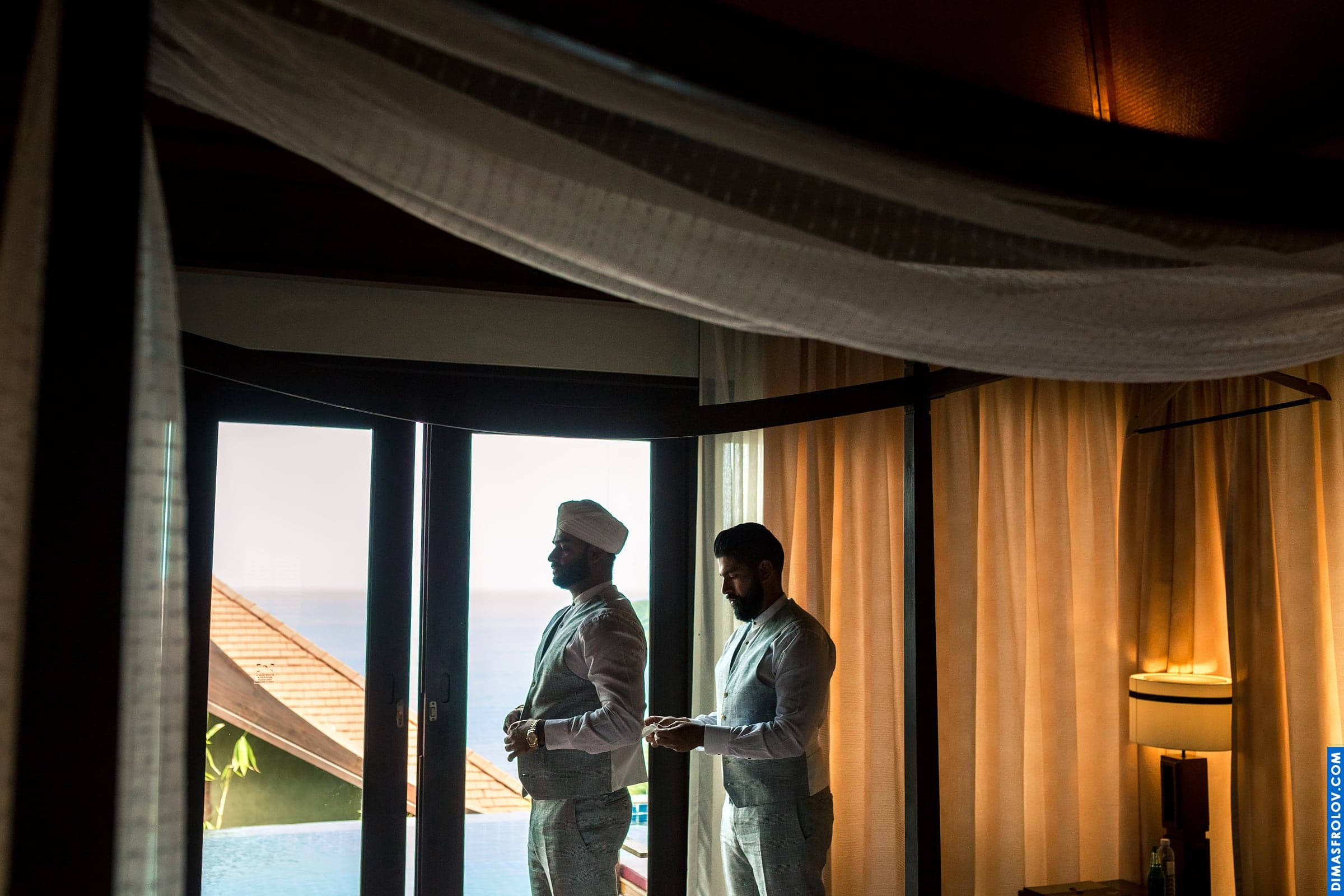 Fotos de casamento em Lisboa . Portfólio do fotógrafo em Portugal e na Europa. . Foto DE-seria-016-ORGL-deep-elyse-wed-056-75f86b50-152b0024b1.
