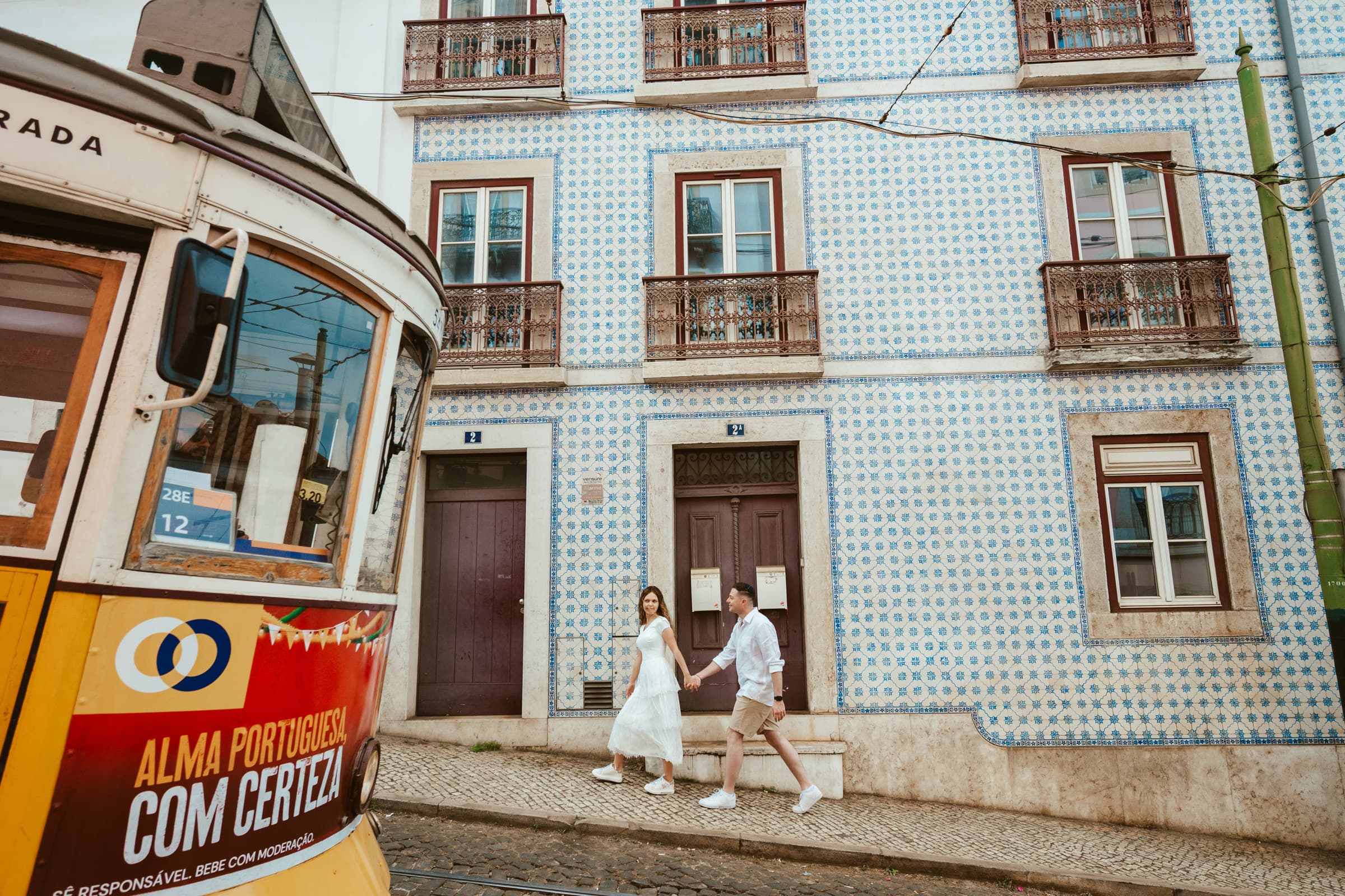 Honeymoon photos in Lisbon. Photo natanya-dean-105-3cb054eb77.