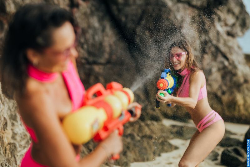 Ensaio de Biquíni do Songkran