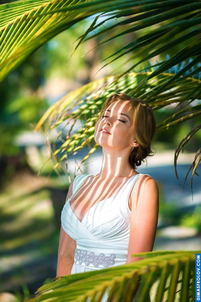 Artistic Bride Portraits. photographer Dimas Frolov. photo1515