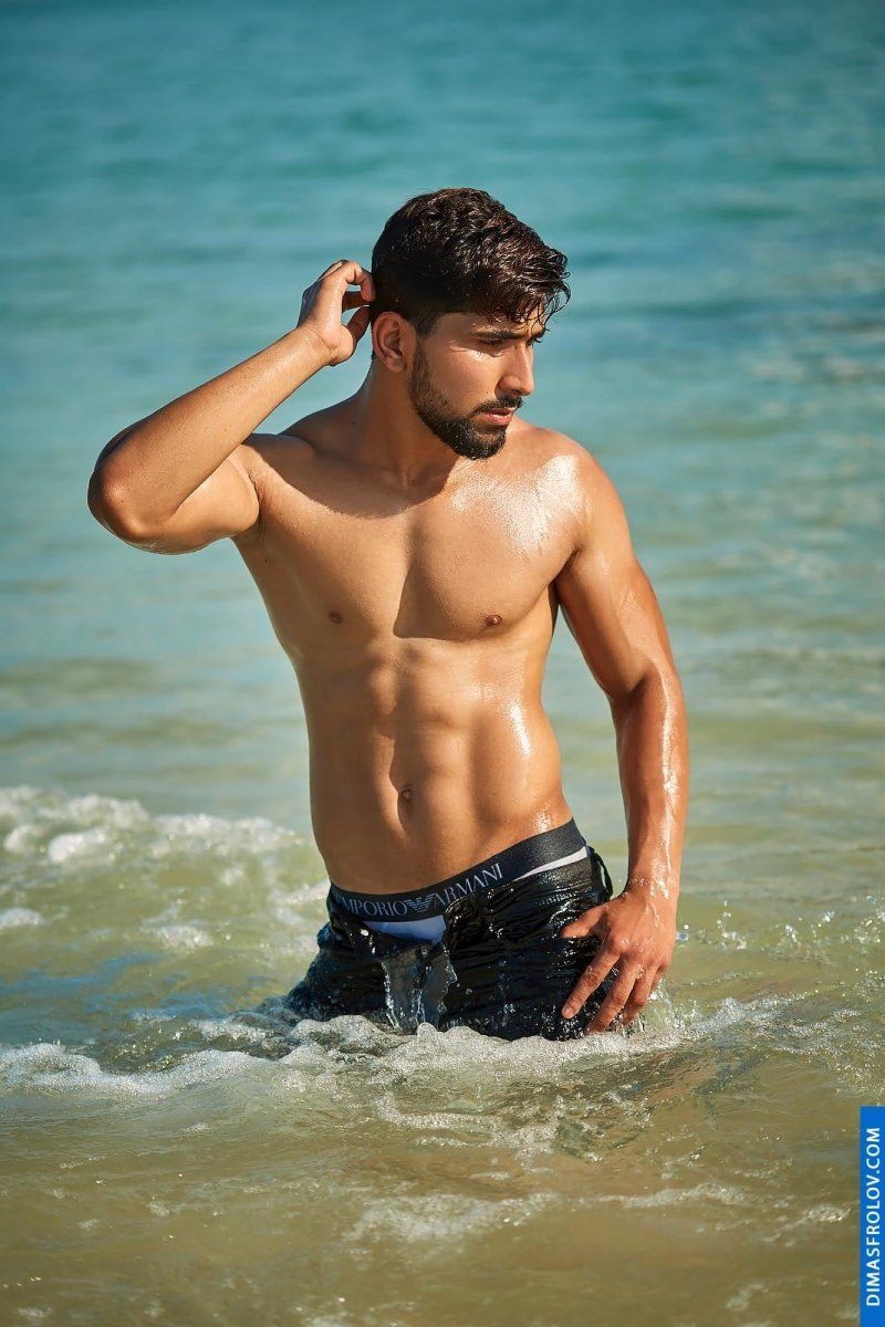 Faizan. Men’s beach photo shoot. Photo 19216 (2023-05-03 21:48:29)