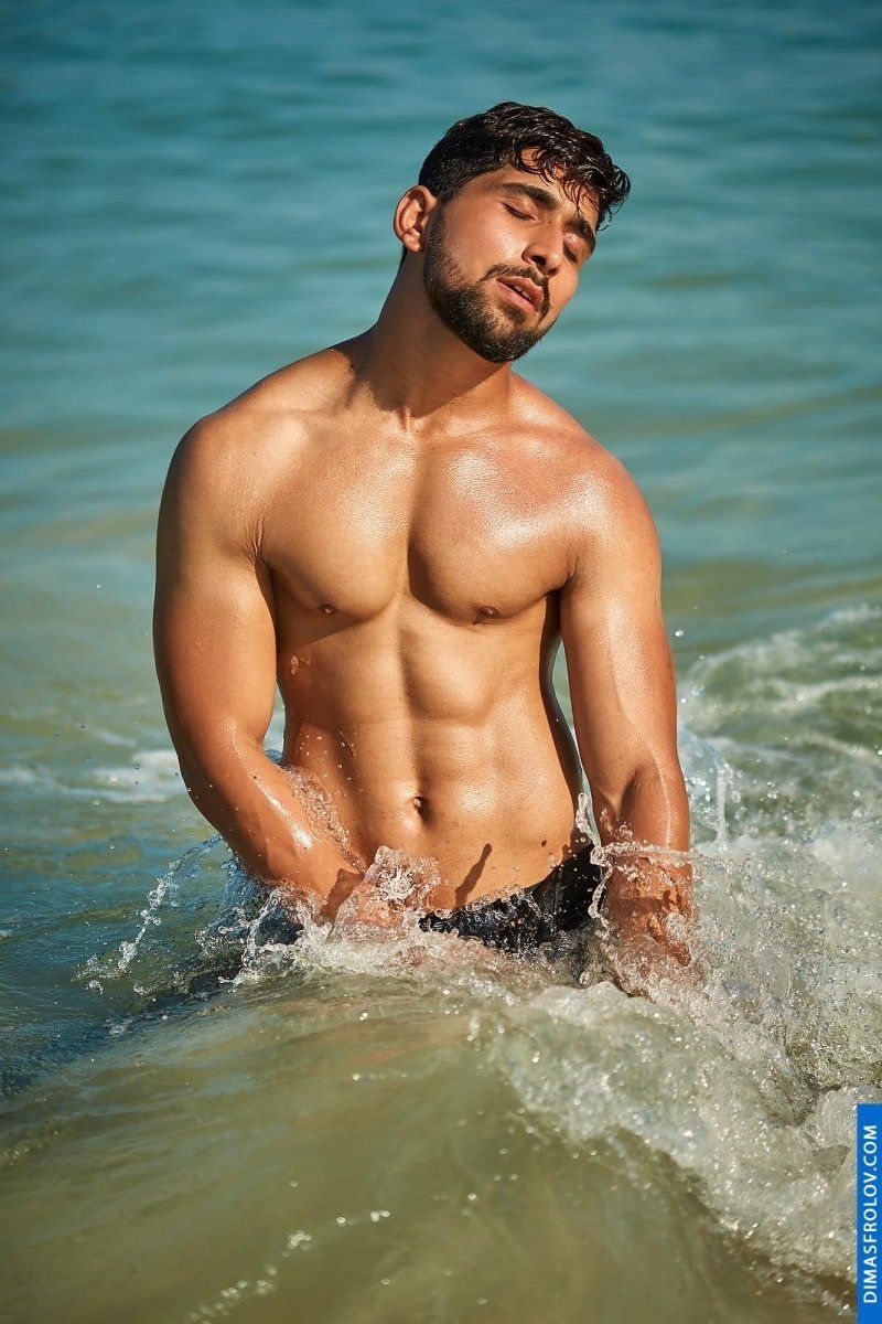 Faizan. Men’s beach photo shoot. Photo 19225 (2023-05-03 21:48:29)