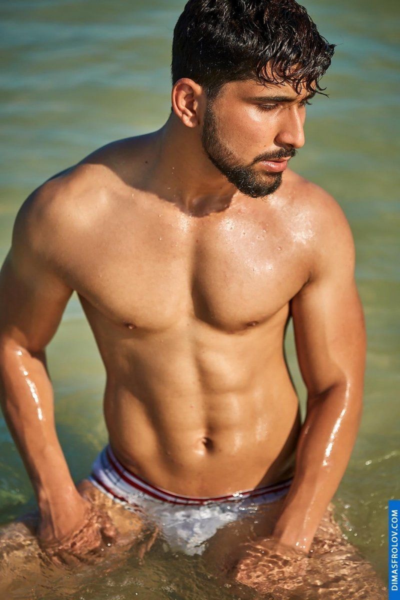 Faizan. Men’s beach photo shoot. Photo 19248 (2023-05-03 21:48:29)