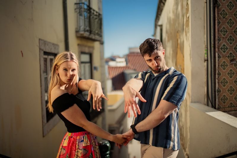 Andrew e Sophie. Como está a sessão fotográfica da proposta surpresa a decorrer...